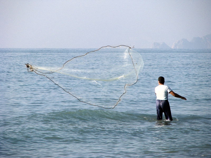 Оборудование для вязания рыболовных сетей
