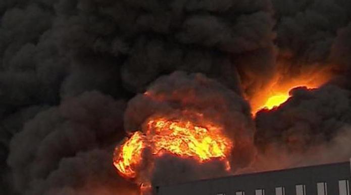 пожар в санкт петербурге сейчас в выборгском