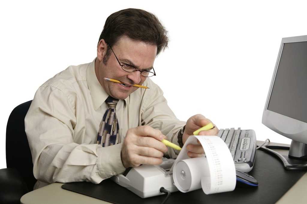 Бухгалтер изучает ОПД