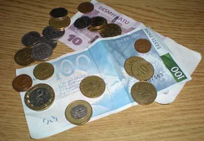 как называется валюта латвии