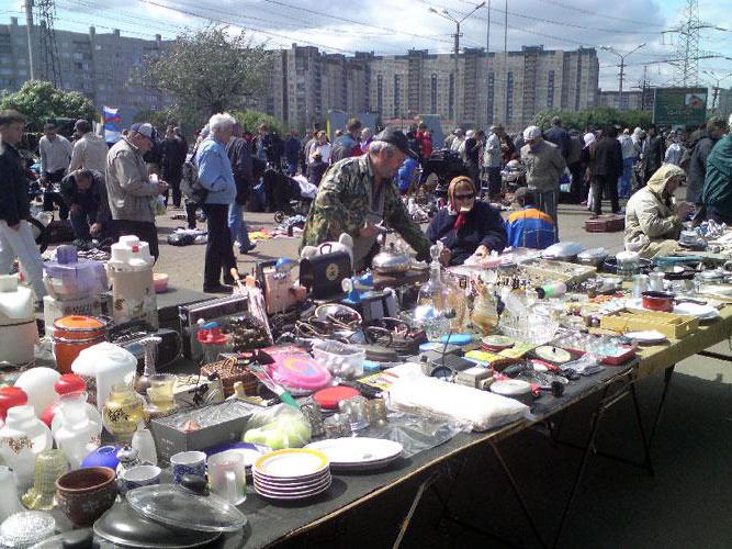 Блошиный рынок в Санкт-Петербурге, фото