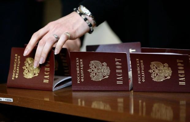 Какой срок получения паспорта в 14 лет