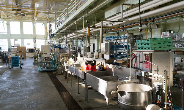 Завод по переработке молока