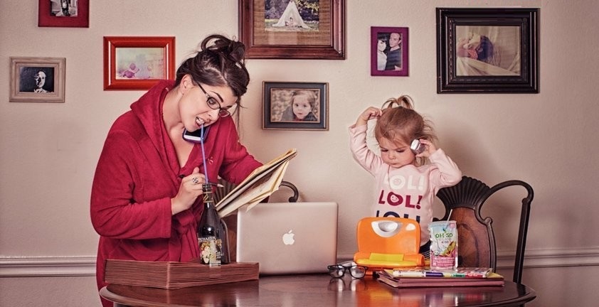 Советы молодым мамам. Как работать дома с детьми